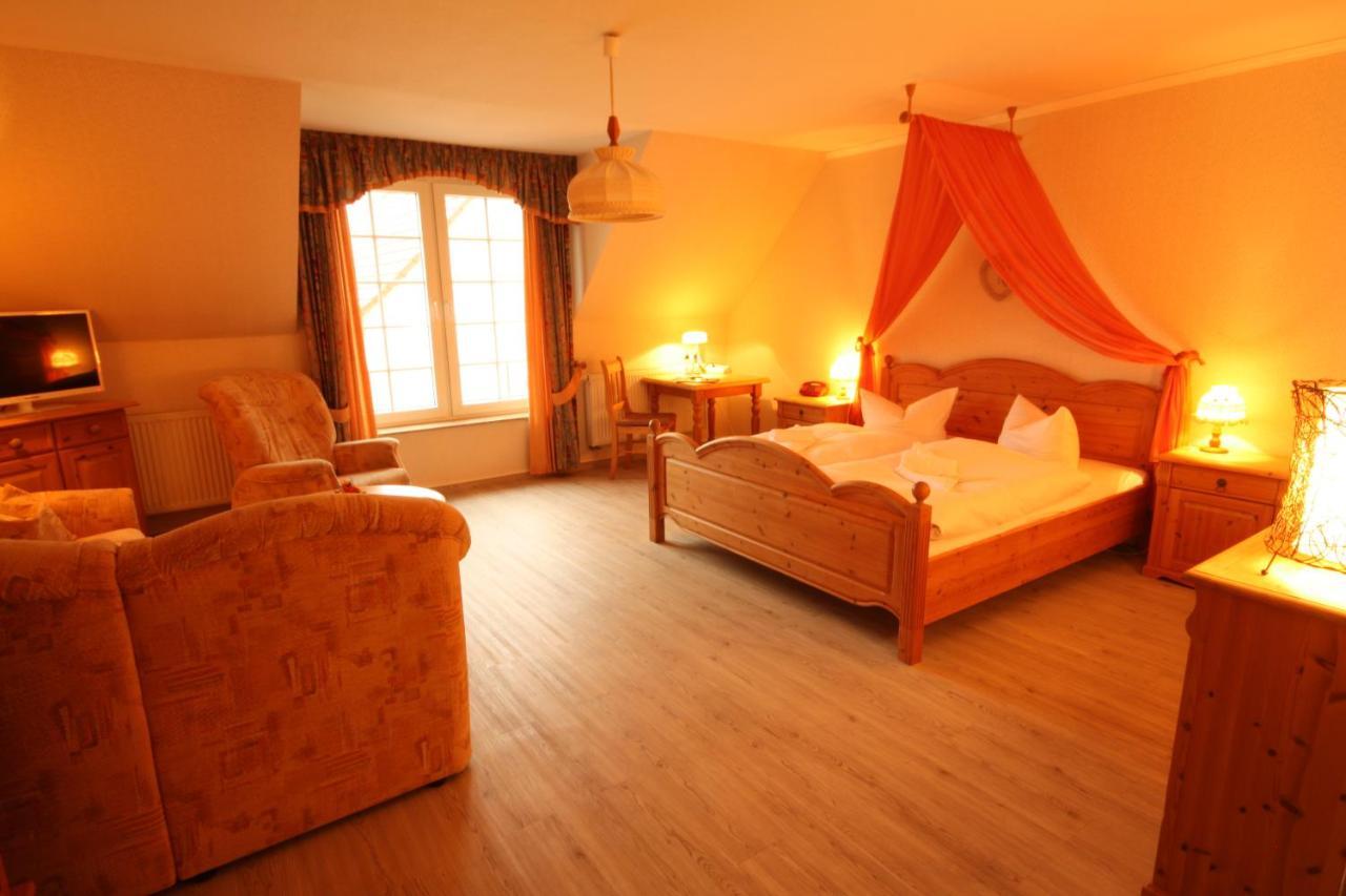 נורדהאוזן Landgasthof Zur Goldenen Aue מראה חיצוני תמונה